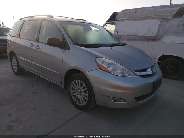 Aukcja sprzedaży 2010 Toyota Sienna Limited, vin: 5TDDK4CCXAS032736, numer aukcji: 46099327