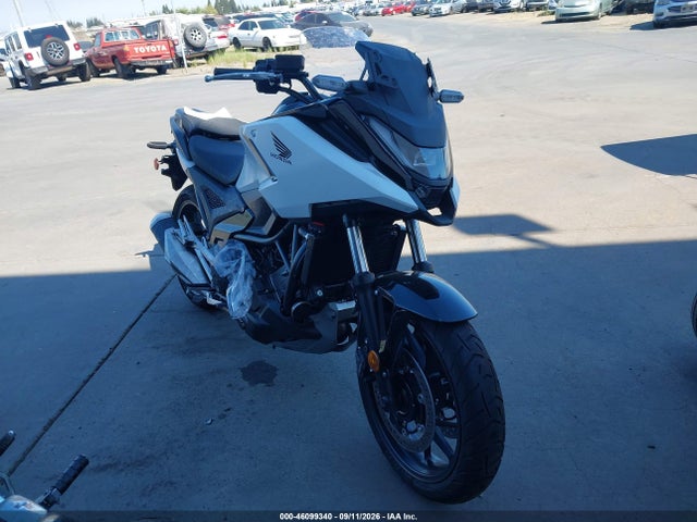 Продажа на аукционе авто 2026 Honda Nc750 Xd, vin: JH2RH2312TK100438, номер лота: 46099340