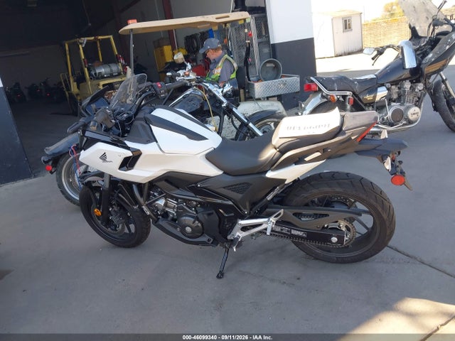 Продажа на аукционе авто 2026 Honda Nc750 Xd, vin: JH2RH2312TK100438, номер лота: 46099340