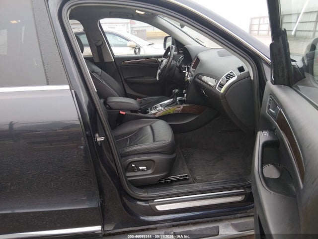 2014 Audi Q5 2.0t Premium მანქანა იყიდება აუქციონზე, vin: WA1LFAFP2EA069418, აუქციონის ნომერი: 46099344