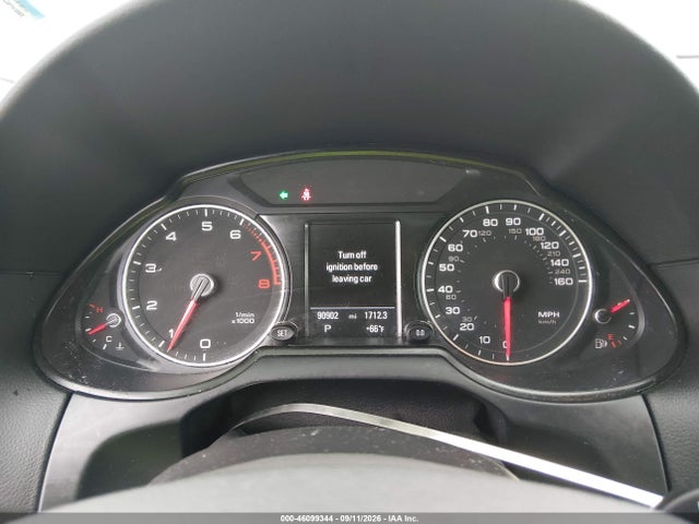 2014 Audi Q5 2.0t Premium მანქანა იყიდება აუქციონზე, vin: WA1LFAFP2EA069418, აუქციონის ნომერი: 46099344