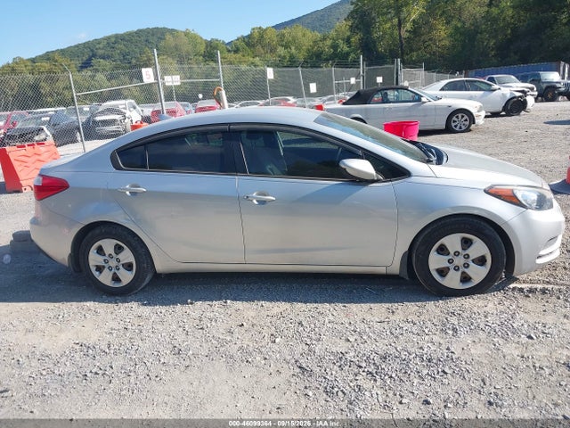 2015 Kia Forte Lx მანქანა იყიდება აუქციონზე, vin: KNAFK4A66F5305509, აუქციონის ნომერი: 46099364