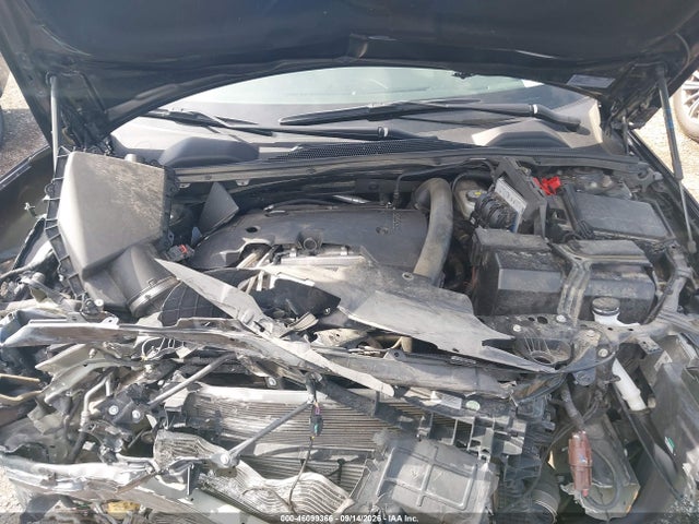 46099366 :رقم المزاد ، W04GP6SX5J1056612 vin ، 2018 Buick Regal Sportback Essence مزاد بيع