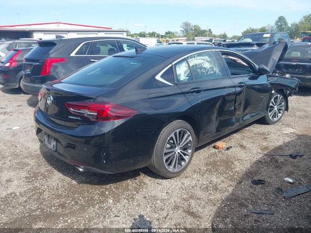 46099366 :رقم المزاد ، W04GP6SX5J1056612 vin ، 2018 Buick Regal Sportback Essence مزاد بيع