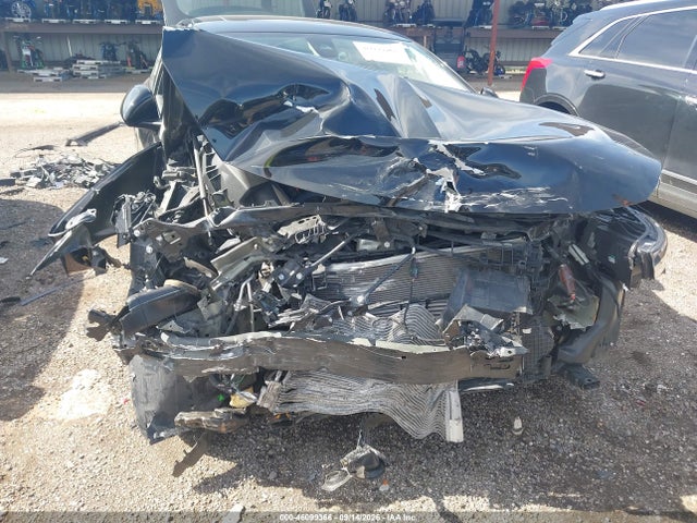 46099366 :رقم المزاد ، W04GP6SX5J1056612 vin ، 2018 Buick Regal Sportback Essence مزاد بيع