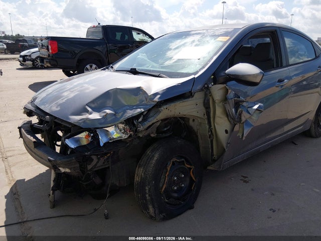 2015 Hyundai Accent Gls მანქანა იყიდება აუქციონზე, vin: KMHCT4AE5FU795114, აუქციონის ნომერი: 46099386