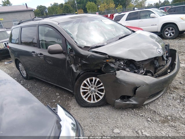 Aukcja sprzedaży 2011 Toyota Sienna Xle/limited, vin: 5TDYK3DC5BS088367, numer aukcji: 46099394