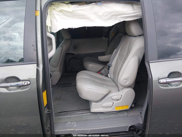 Aukcja sprzedaży 2011 Toyota Sienna Xle/limited, vin: 5TDYK3DC5BS088367, numer aukcji: 46099394