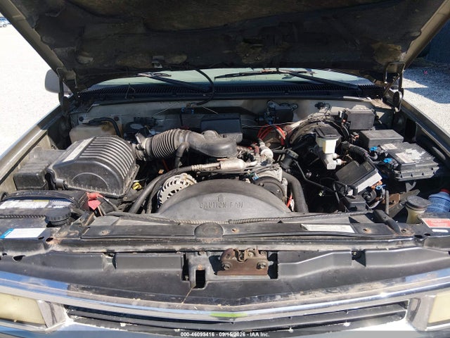46099416 :رقم المزاد ، 1GCGK29R0YF476148 vin ، 2000 Chevrolet K2500 مزاد بيع