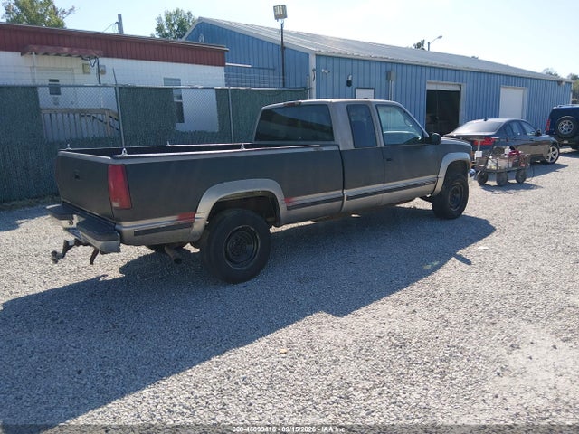 46099416 :رقم المزاد ، 1GCGK29R0YF476148 vin ، 2000 Chevrolet K2500 مزاد بيع