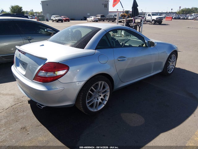 2008 Mercedes-benz Slk 350 მანქანა იყიდება აუქციონზე, vin: WDBWK56F78F180615, აუქციონის ნომერი: 46099424