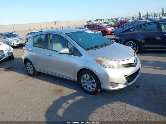 2013 Toyota Yaris Le მანქანა იყიდება აუქციონზე, vin: JTDKTUD38DD547270, აუქციონის ნომერი: 46099451