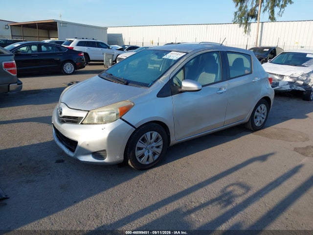 2013 Toyota Yaris Le მანქანა იყიდება აუქციონზე, vin: JTDKTUD38DD547270, აუქციონის ნომერი: 46099451