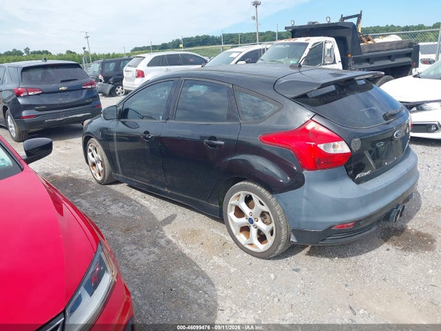 Продажа на аукционе авто 2013 Ford Focus St, vin: 1FADP3L90DL317943, номер лота: 46099476