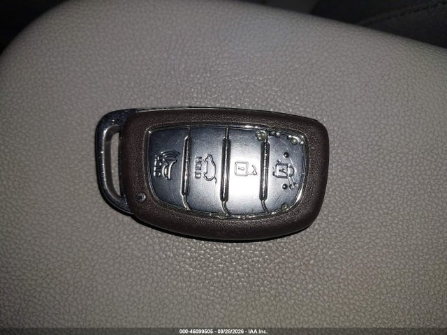 2020 Hyundai Ioniq Hybrid Blue მანქანა იყიდება აუქციონზე, vin: KMHC65LC1LU221694, აუქციონის ნომერი: 46099505