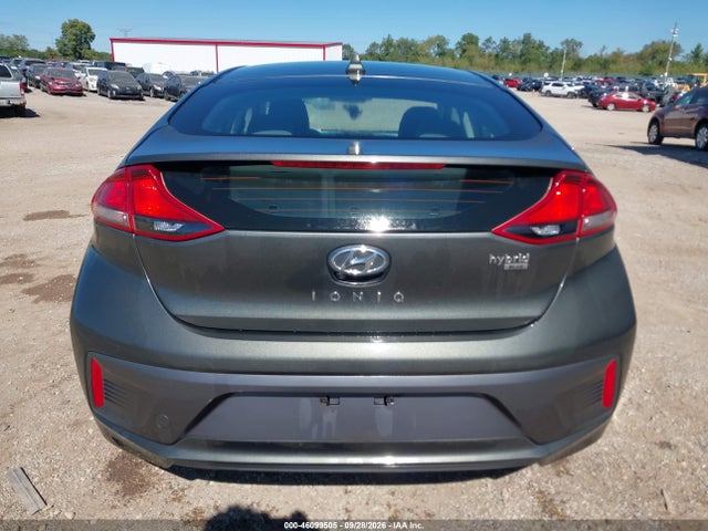 2020 Hyundai Ioniq Hybrid Blue მანქანა იყიდება აუქციონზე, vin: KMHC65LC1LU221694, აუქციონის ნომერი: 46099505