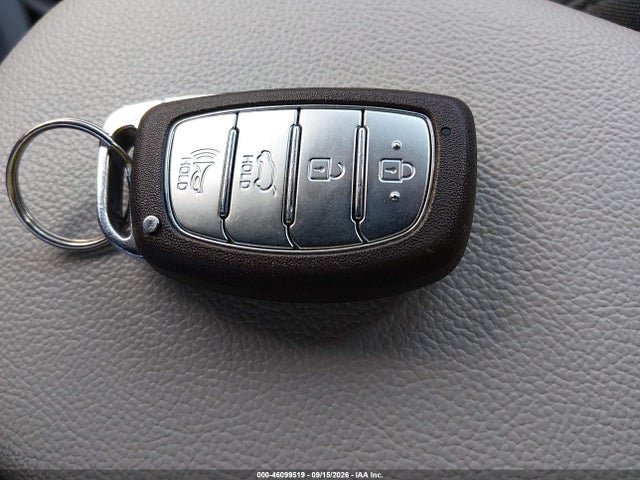 Продажа на аукционе авто 2020 Hyundai Ioniq Hybrid Blue, vin: KMHC65LC1LU232730, номер лота: 46099519
