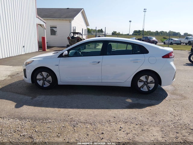 Продажа на аукционе авто 2020 Hyundai Ioniq Hybrid Blue, vin: KMHC65LC1LU232730, номер лота: 46099519