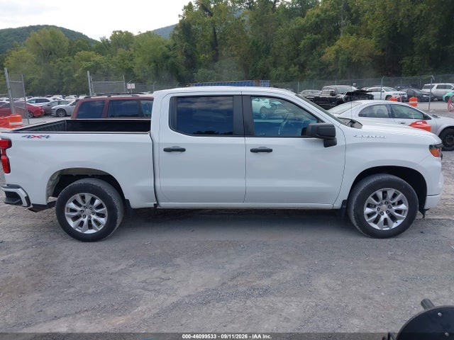 46099533 :رقم المزاد ، 3GCPDBEK2NG500396 vin ، 2022 Chevrolet Silverado 1500 4wd  Short Bed Custom مزاد بيع