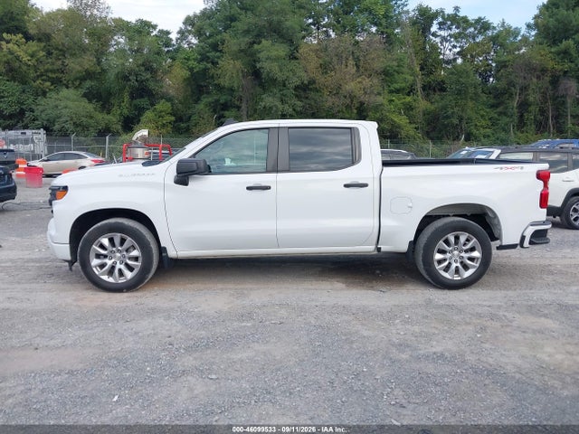 46099533 :رقم المزاد ، 3GCPDBEK2NG500396 vin ، 2022 Chevrolet Silverado 1500 4wd  Short Bed Custom مزاد بيع