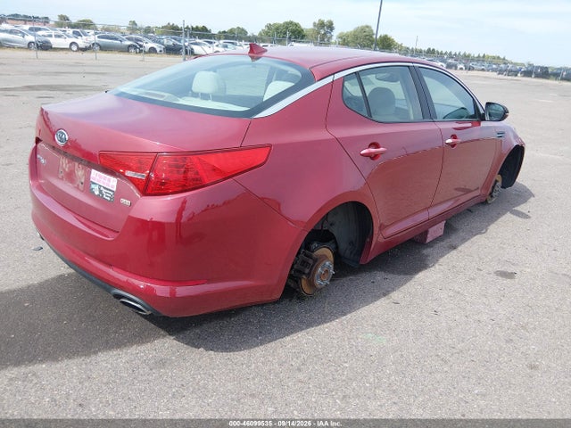2011 Kia Optima Lx მანქანა იყიდება აუქციონზე, vin: KNAGM4A73B5067832, აუქციონის ნომერი: 46099535