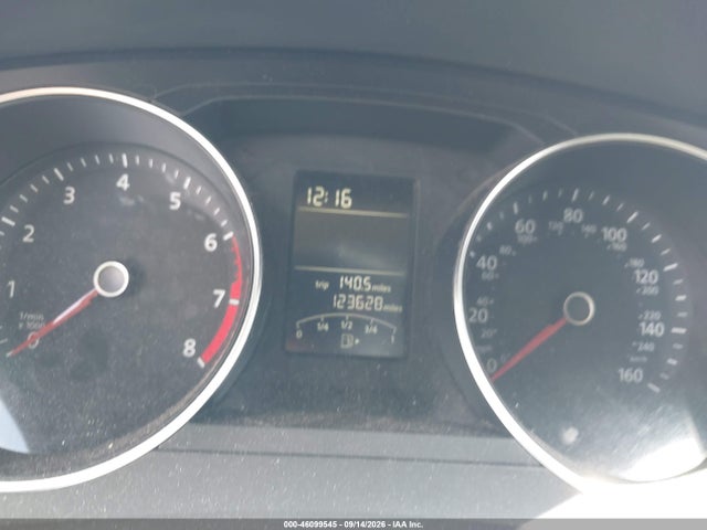 46099545 :رقم المزاد ، 3VW2B7AJ6JM239311 vin ، 2018 Volkswagen Jetta 1.4t S مزاد بيع
