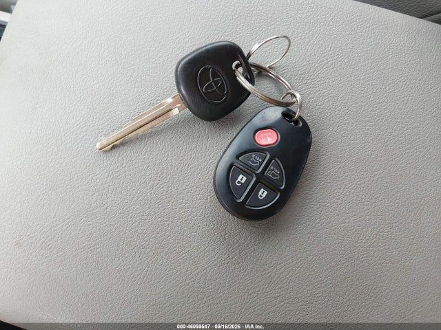 Продажа на аукционе авто 2013 Toyota Highlander Se V6, vin: 5TDZK3EH6DS109972, номер лота: 46099547