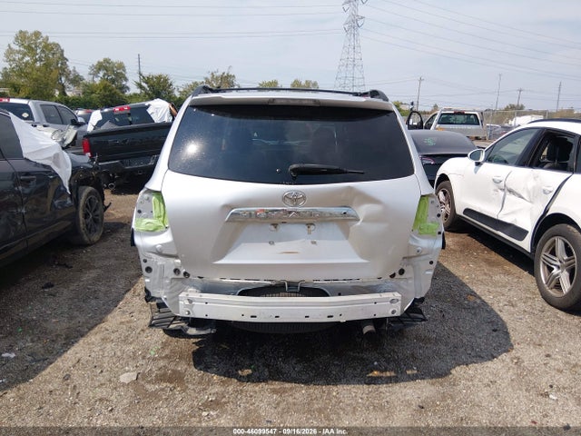Продажа на аукционе авто 2013 Toyota Highlander Se V6, vin: 5TDZK3EH6DS109972, номер лота: 46099547