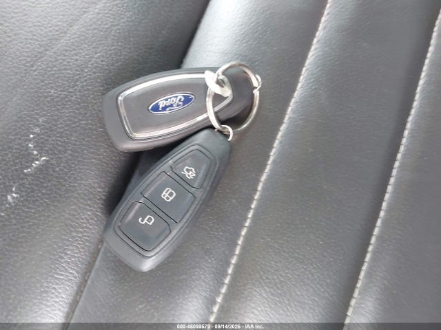 Продажа на аукционе авто 2015 Ford C-max Hybrid Sel, vin: 1FADP5BU0FL120808, номер лота: 46099579