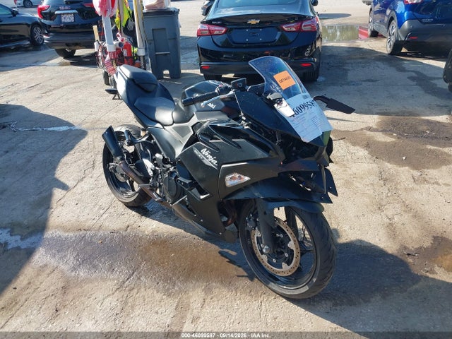 46099587 :رقم المزاد ، ML5EXGH15TDA82096 vin ، 2026 Kawasaki Ex500 H مزاد بيع