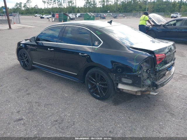 Aukcja sprzedaży 2017 Volkswagen Passat 1.8t R-line, vin: 1VWDT7A30HC011288, numer aukcji: 46099592