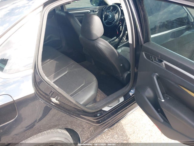 Aukcja sprzedaży 2017 Volkswagen Passat 1.8t R-line, vin: 1VWDT7A30HC011288, numer aukcji: 46099592