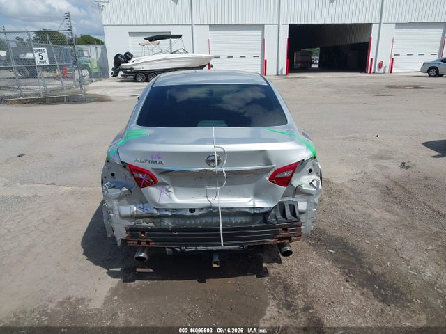 Продажа на аукционе авто 2018 Nissan Altima 2.5 S, vin: 1N4AL3AP6JC114924, номер лота: 46099593
