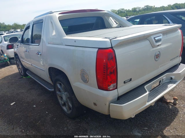 Продажа на аукционе авто 2008 Cadillac Escalade Ext Standard, vin: 3GYFK62848G281148, номер лота: 46099608