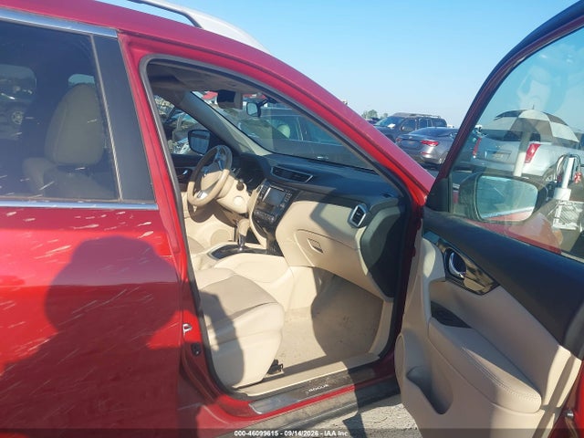 2015 Nissan Rogue S/sl/sv მანქანა იყიდება აუქციონზე, vin: 5N1AT2MT7FC814760, აუქციონის ნომერი: 46099615