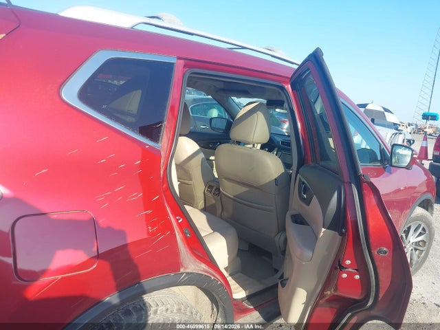 2015 Nissan Rogue S/sl/sv მანქანა იყიდება აუქციონზე, vin: 5N1AT2MT7FC814760, აუქციონის ნომერი: 46099615