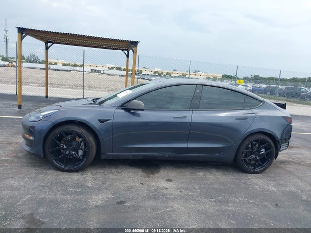 Продаж на аукціоні авто 2022 Tesla Model 3 Long Range Dual Motor All-wheel Drive, vin: 5YJ3E1EB5NF115426, номер лоту: 46099614