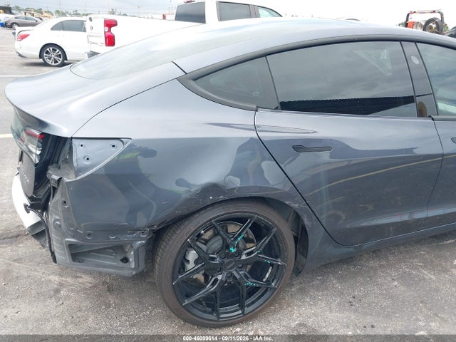 Продаж на аукціоні авто 2022 Tesla Model 3 Long Range Dual Motor All-wheel Drive, vin: 5YJ3E1EB5NF115426, номер лоту: 46099614