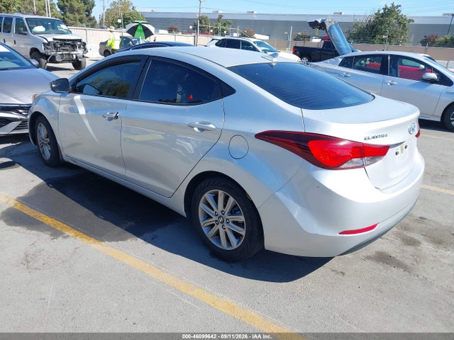 Продажа на аукционе авто 2015 Hyundai Elantra Se, vin: 5NPDH4AE7FH627219, номер лота: 46099642