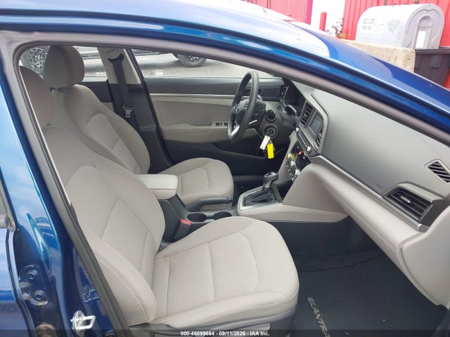 Продажа на аукционе авто 2020 Hyundai Elantra Se, vin: 5NPD74LF0LH613652, номер лота: 46099664