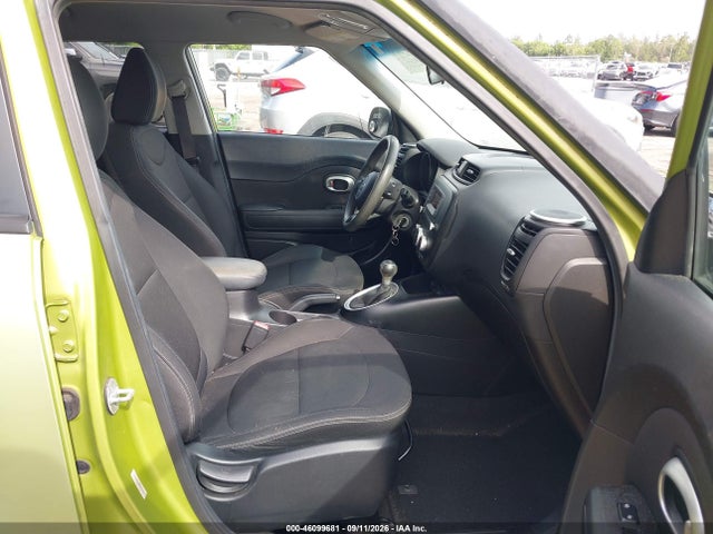 46099681 :رقم المزاد ، KNDJN2A25E7722001 vin ، 2014 Kia Soul مزاد بيع