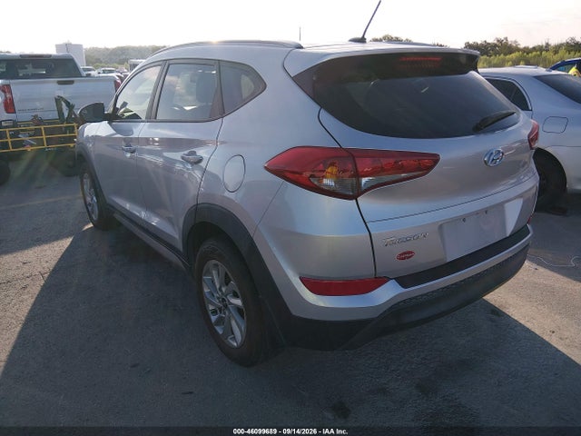 Продажа на аукционе авто 2017 Hyundai Tucson Se, vin: KM8J33A45HU326410, номер лота: 46099689