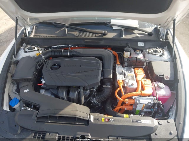 Продаж на аукціоні авто 2026 Hyundai Sonata Hybrid Blue, vin: KMHL24JJ7TA172946, номер лоту: 46099697