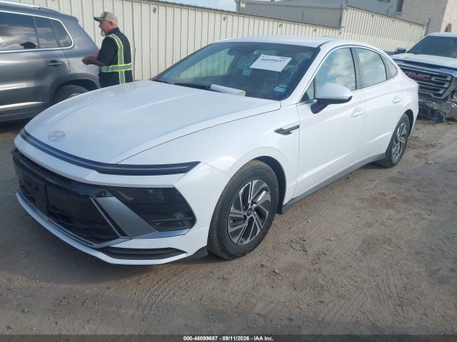 Продаж на аукціоні авто 2026 Hyundai Sonata Hybrid Blue, vin: KMHL24JJ7TA172946, номер лоту: 46099697