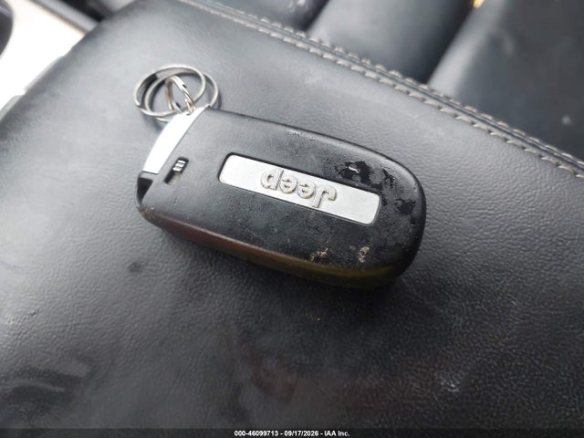 46099713 :رقم المزاد ، 1C4RJFBG6HC637566 vin ، 2017 Jeep Grand Cherokee Limited 4x4 مزاد بيع