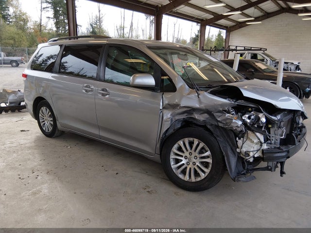 Auction sale of the 2013 Toyota Sienna Xle V6 8 Passenger, vin: 5TDYK3DC3DS316174, lot number: 46099719