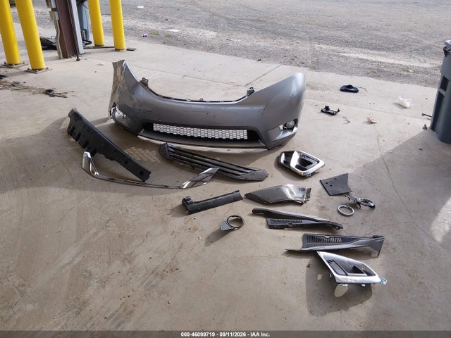 46099719 :رقم المزاد ، 5TDYK3DC3DS316174 vin ، 2013 Toyota Sienna Xle V6 8 Passenger مزاد بيع