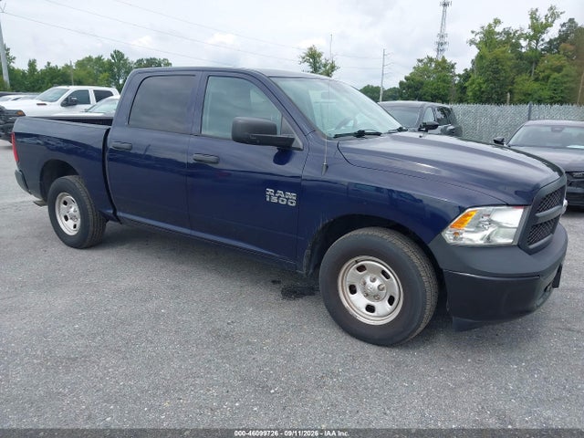 46099726 :رقم المزاد ، 1C6RR6KG2JS285341 vin ، 2018 Ram 1500 Tradesman  4x2 5'7 Box مزاد بيع