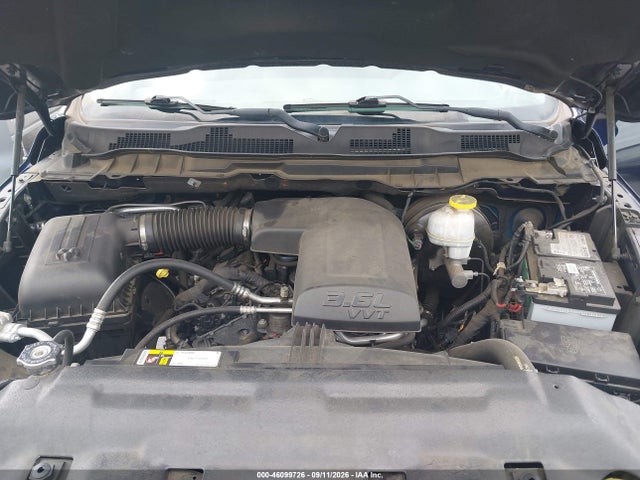 46099726 :رقم المزاد ، 1C6RR6KG2JS285341 vin ، 2018 Ram 1500 Tradesman  4x2 5'7 Box مزاد بيع