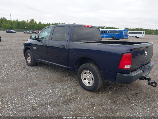 46099726 :رقم المزاد ، 1C6RR6KG2JS285341 vin ، 2018 Ram 1500 Tradesman  4x2 5'7 Box مزاد بيع